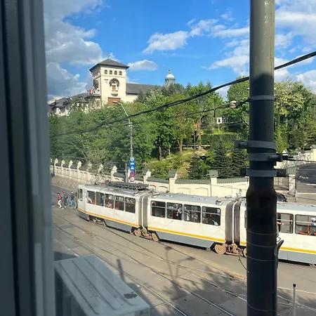 House Of Tourists Garden And Privatunterkunft Bukarest